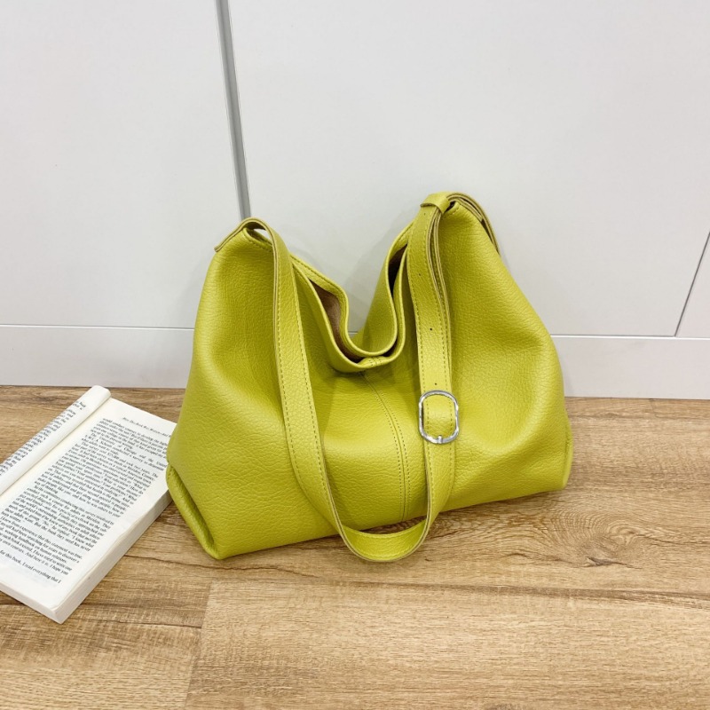 Womens Large-Capacity Shoulder & Crossbody Backpack - Retro Style Commuter Purse