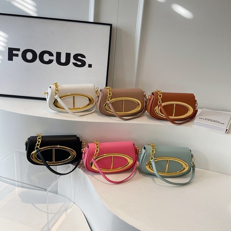 Autumn New Women's Shoulder Bag Women's Fashionable Small Square Bag Autumn New Chain Shoulder Bag Textured Women's Crossbody Bag Autum