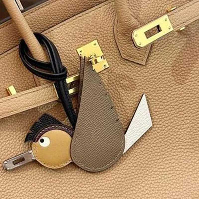 Handmade Flying Bird Pendant Gift Ornament Birdy DIY Craft Kit Cute Keychain Accessories for Bag Car Decor Genuine Leather Charm Y250815