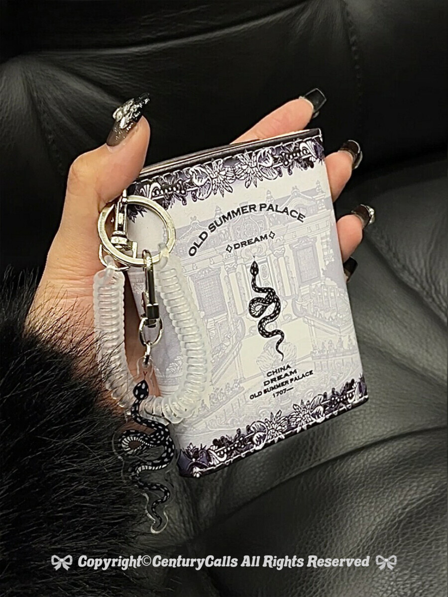 2025 New Designer Wallet Dark Fashion Internet wallet Celebrity Cool Short Multi slot Zero Wallet Card Bag