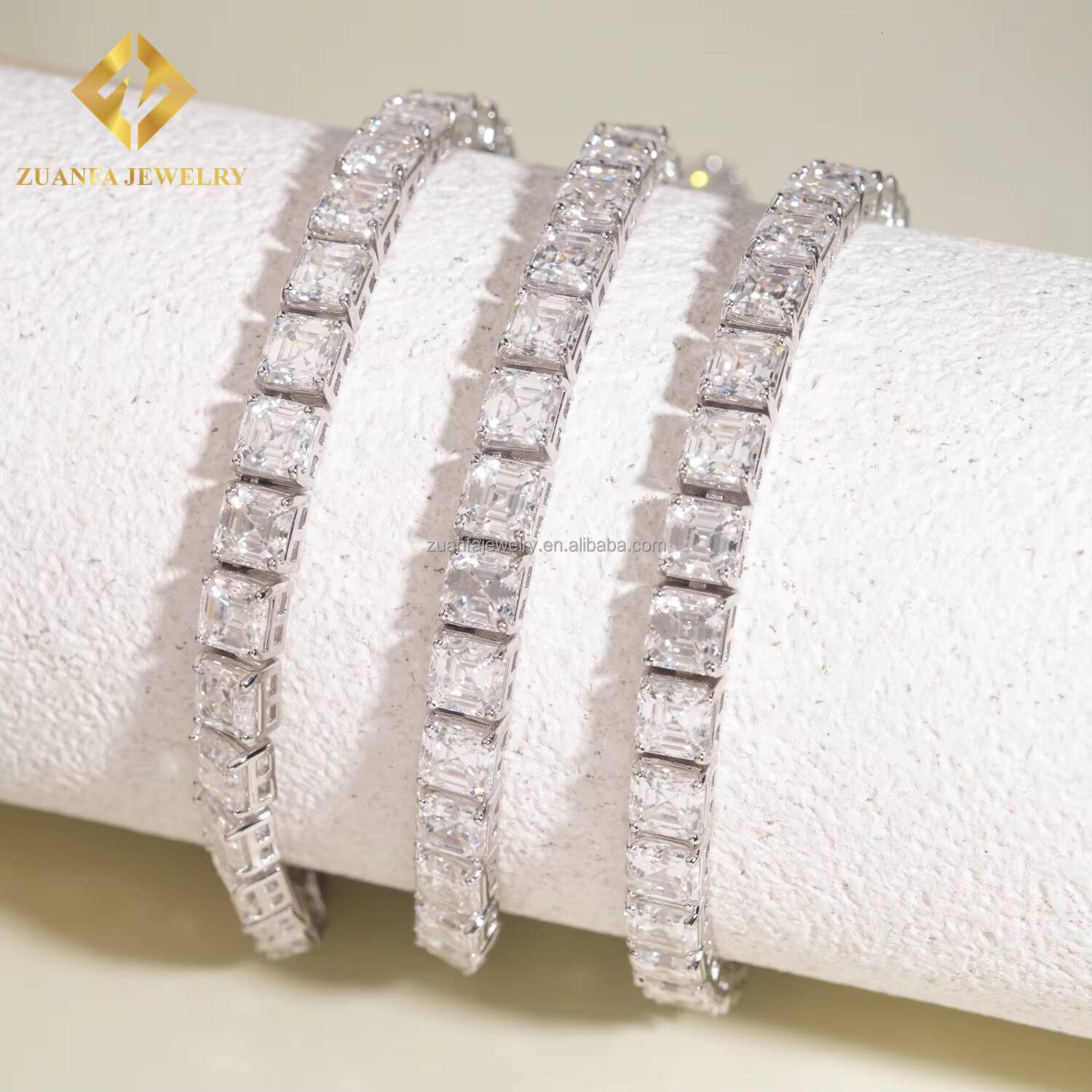 New Design Elegant Female Style Iced Out Hip Hop Jewelry S925 Silver Asscher Moissanite Diamond Cluster Tennis Chain Bracelet