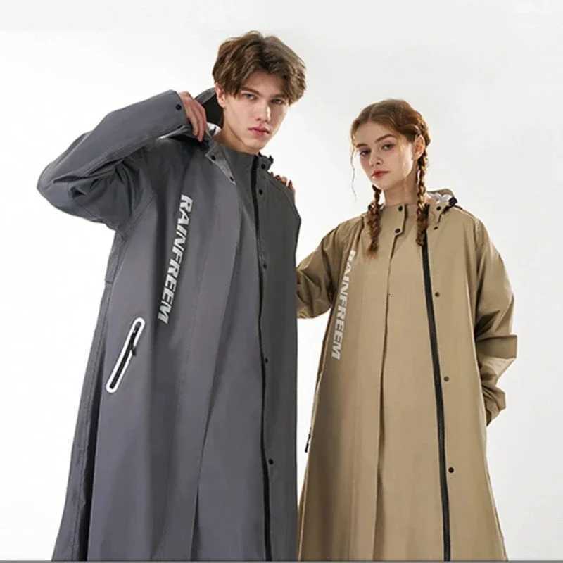 New Fashion Long Windbreaker Type Raincoat Multif Double Placket Waterproof Rain Poncho Outdoor Hiking Riding Couple Rainsuit Y250814