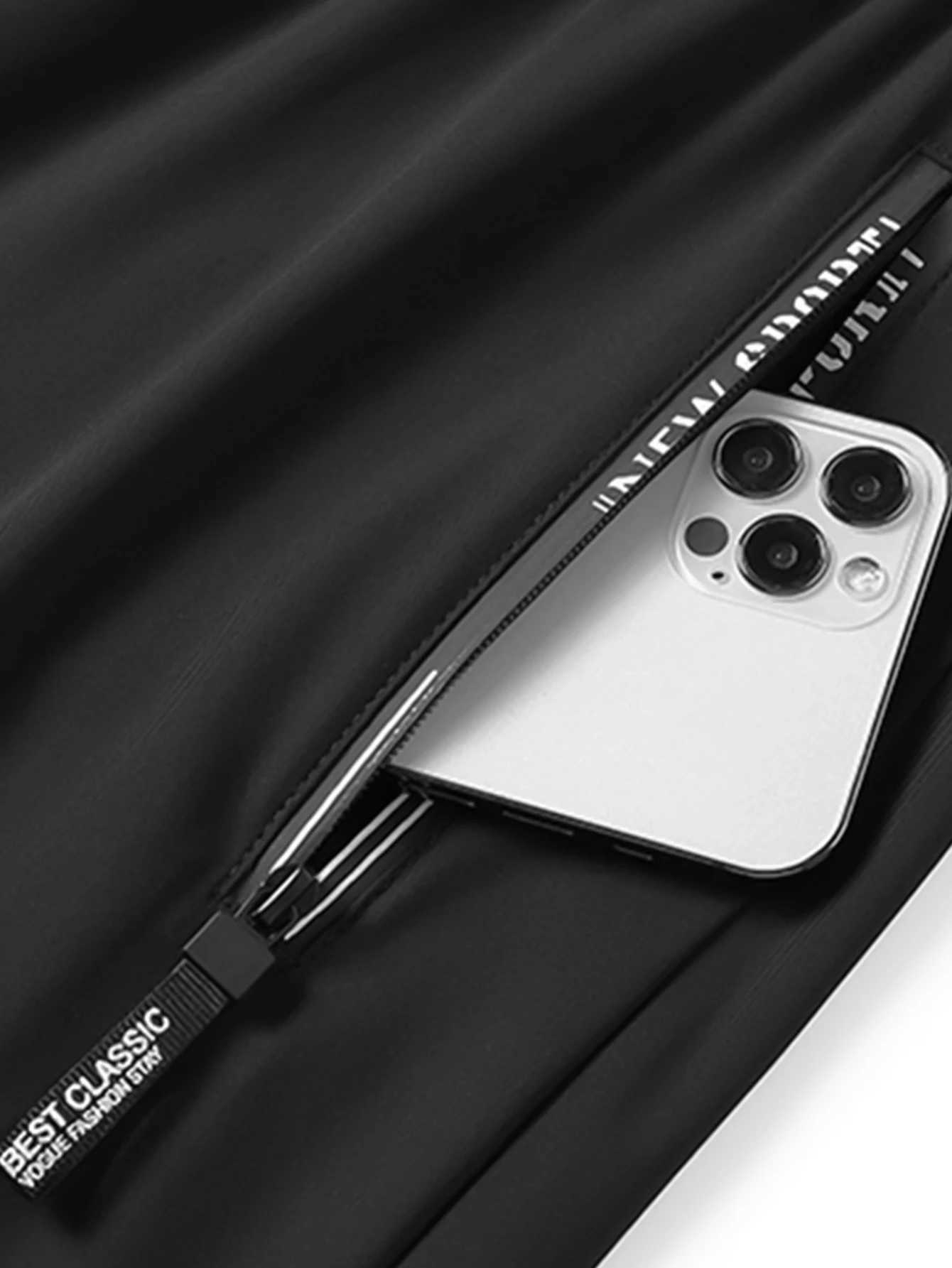 Mens solid color shorts with zipper pockets casual elastic drawstring shorts with a loose waist and high elasticity suitable Y250814