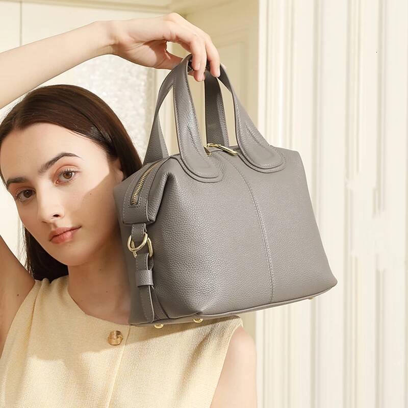 Toptrends Retro Genuine Leather Tote Handbags For Women 2025 Designer Pillow Satchel Work Ladies Shoulder Crossbody Bags