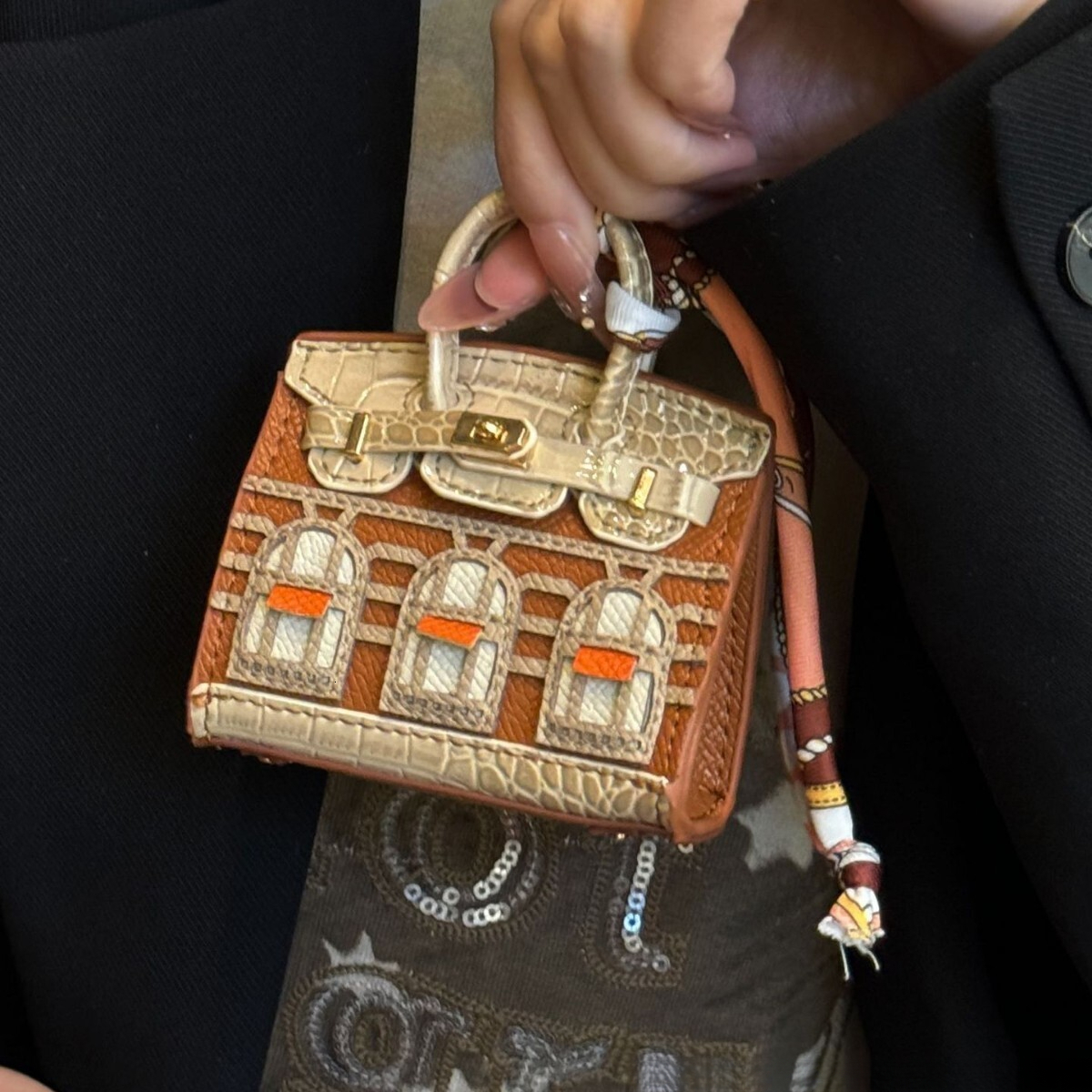 High-Value Mini Pair Bump Window House Pendant Earphone Lipstick Car Key Small Bag Backpack ddmythur