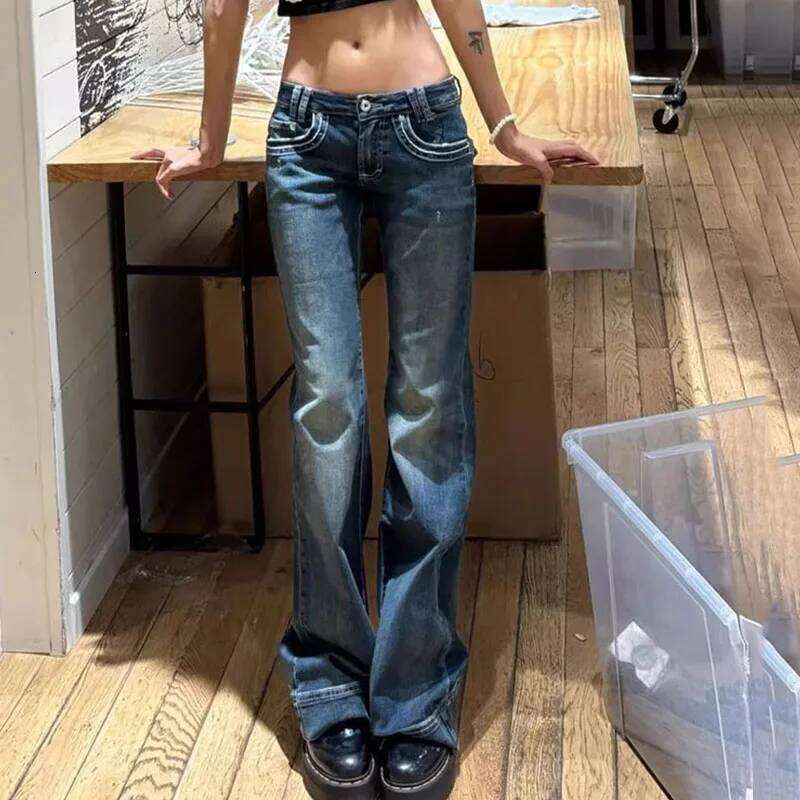 Vintage High Street Low-Waisted Jeans Women 2025 New All-Match Wide Leg Y2K Denim Trousers Female Sexy Slim Fit Flares Pants