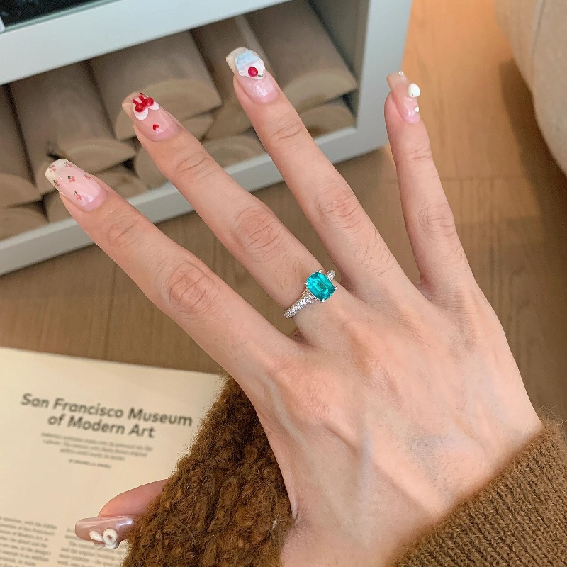 Sparkling Handmade Wedding Rings Luxury Jewelry 925 Sterling Silver Fill Oval Cut Green 5A Cubic Zircon CZ Diamond Gemstones Party Eternity Women Opem