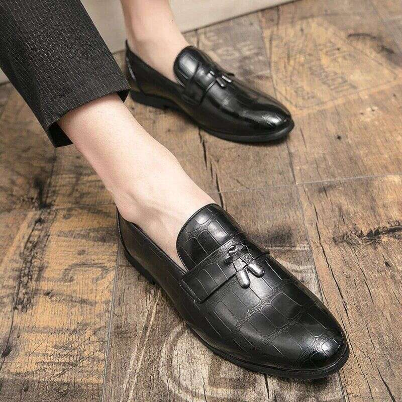 New Formal Business Fashion Casual Men Brand Leather Loafers Breathable Slip on Male Boat Shoes Moccasins