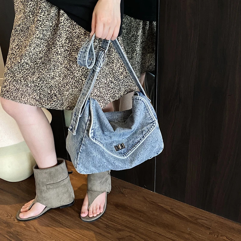 Denim Fabric Flap Messenger Bags For Women Blue Large Capacity Shoulder Crossbody Bag Casual Street Zippered Retro Handbags 250809