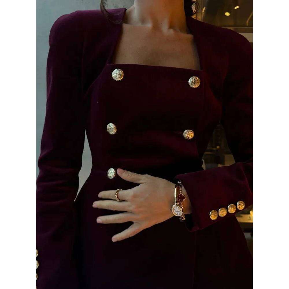 Elegant Bury Veet Shirt Pant Set Fashion Square Neck Metal Buttons Slim Long Sleeve Tops Short Pants Suit