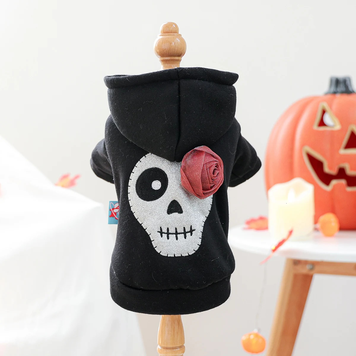 1PC Silver Skull Halloween Sweater Dog Black Hooded Sparkle Dark Series Little Demon Pet Funny Open Button Jacket 250814