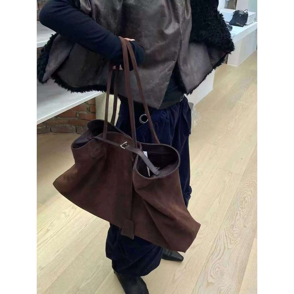 Designer Bag Tote Bag Shoulder Bag New Trendy Fashion Versatile Suede Square Design Single Shoulder Underarm Lazy Bag
