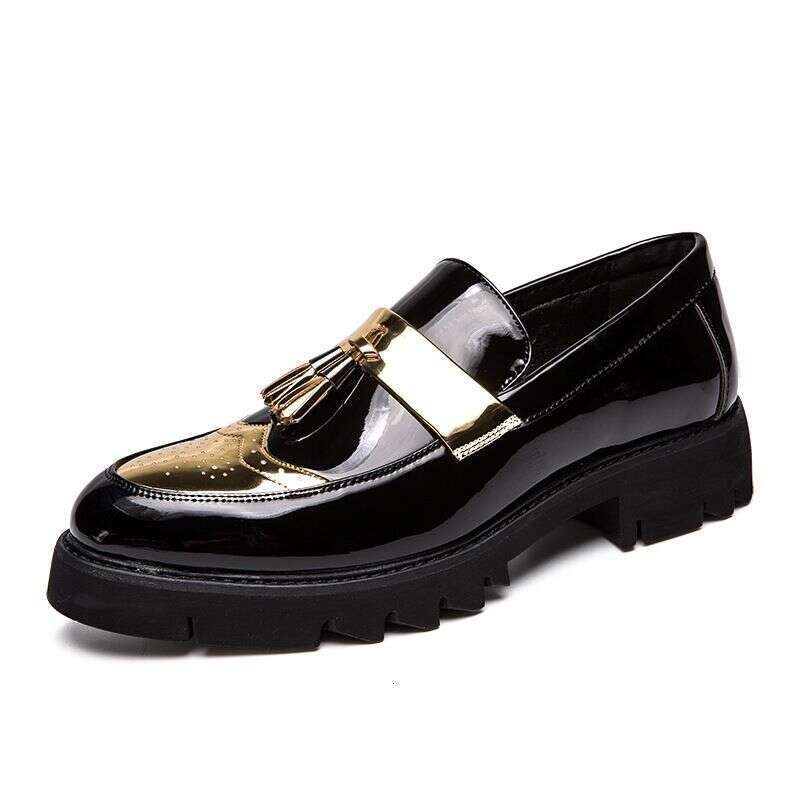 2025 Spring And Autumn Youth Slip-On Loafers Thick-Soled Height-Increasing Black Fashion Men's Casual Leather Shoes