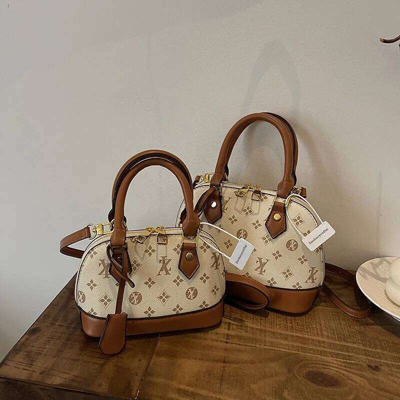 Luxury Bag Fashionable Female Shoulder Bag Designer Bag Printed Retro Handbag Vintage Flower Shell Bag New Crossbody Bag