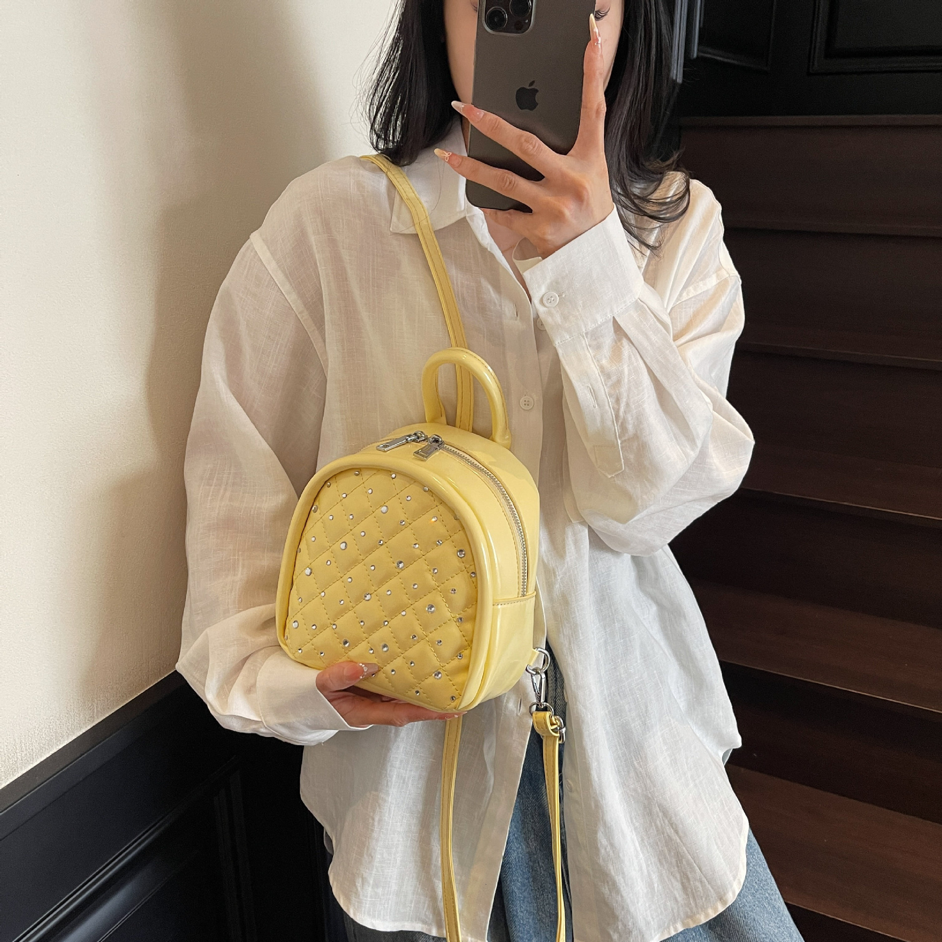 Autumn New Neutral Style Backpack With Quilted Rhinestone Decoration For Women Fashionable And Exquisite Handbag Autumn New Designer Bag