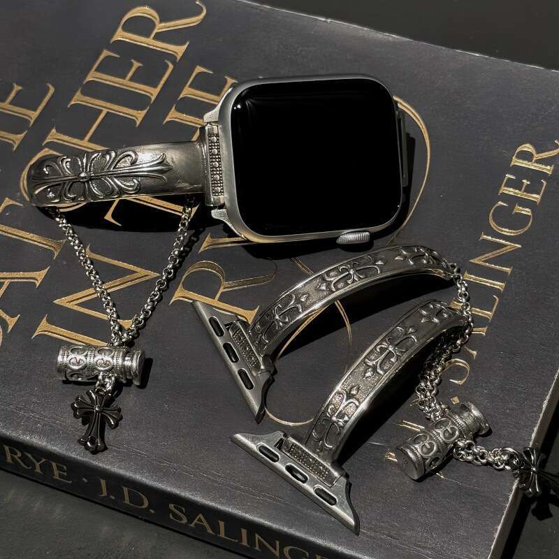 Compatible with Apple Watch Punk Metal Cross Bracelet Chain iWatch 9 8 7 SE Band 10