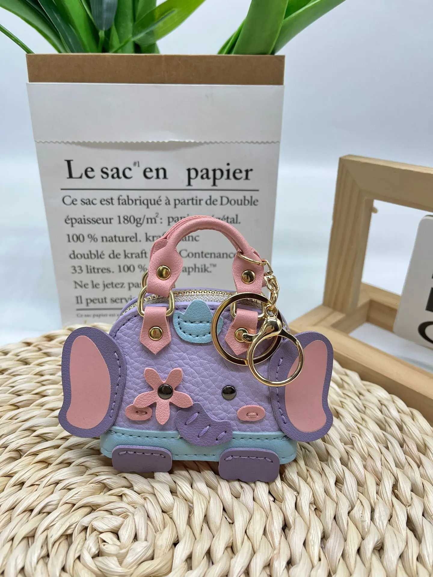 Ladies Mini Elephant Bag New Puppy Elephant Earphone Bag Fem Mini Diagonal Cross Change Bag Mouth Envelope Y250815