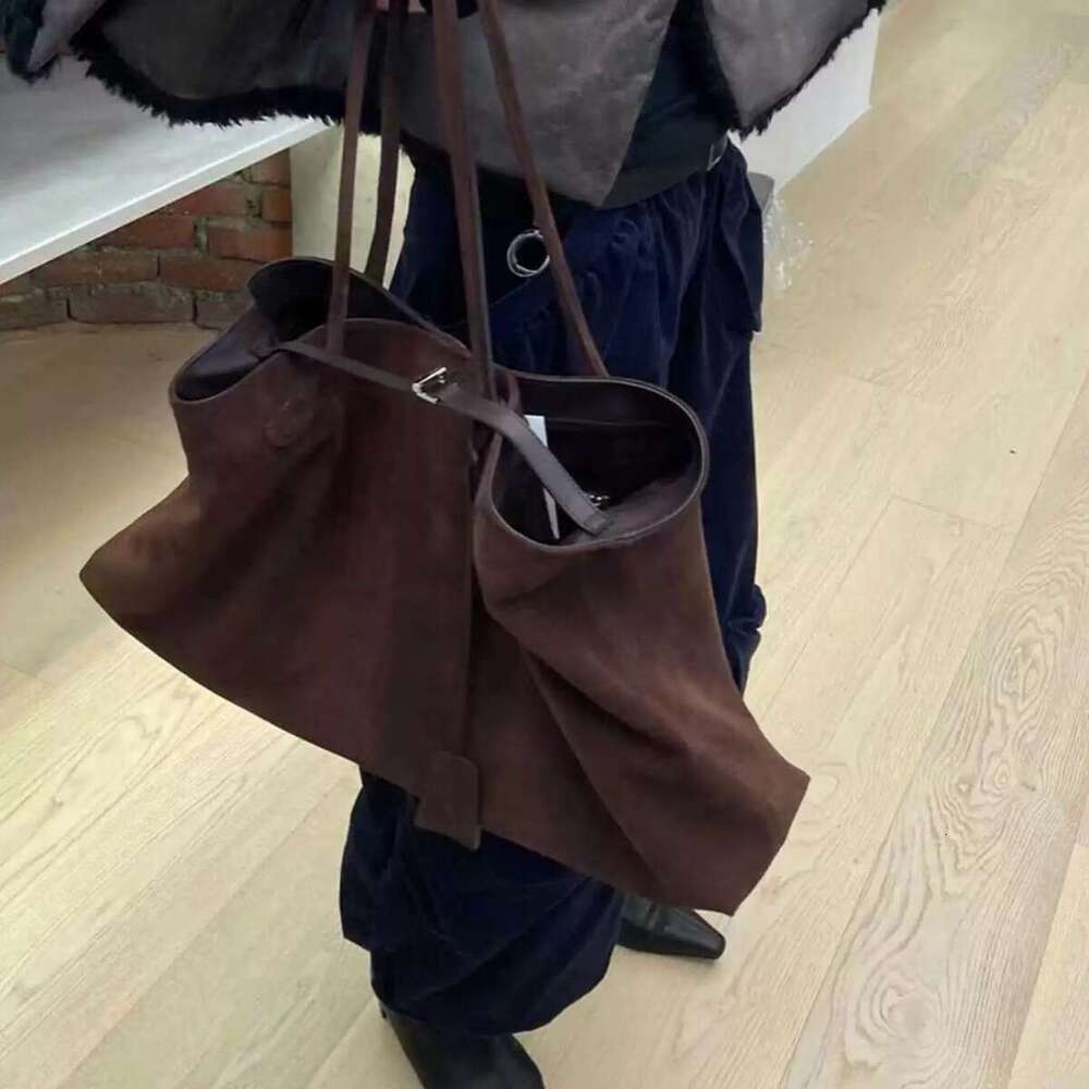 Designer Bag Tote Bag Shoulder Bag New Trendy Fashion Versatile Suede Square Design Single Shoulder Underarm Lazy Bag