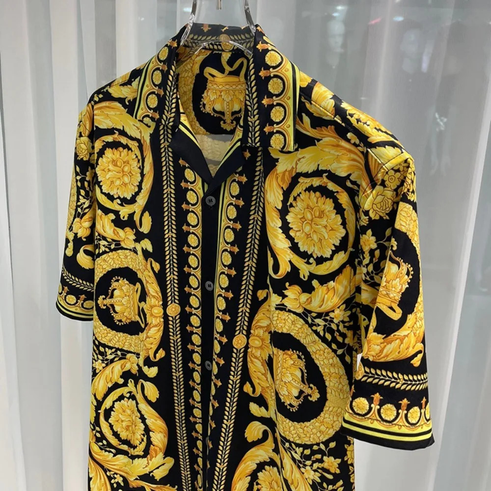 2024 early spring fashion youth digital printing mens shortsleeved shirt 250804