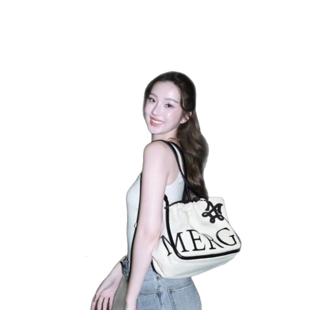 2025 Autumn New Women's Shoulder Bag Cloth Bag Large Capacity Canvas Bag New Shoulder Bag Autumn New Designer Bag Armpit Tote Bag