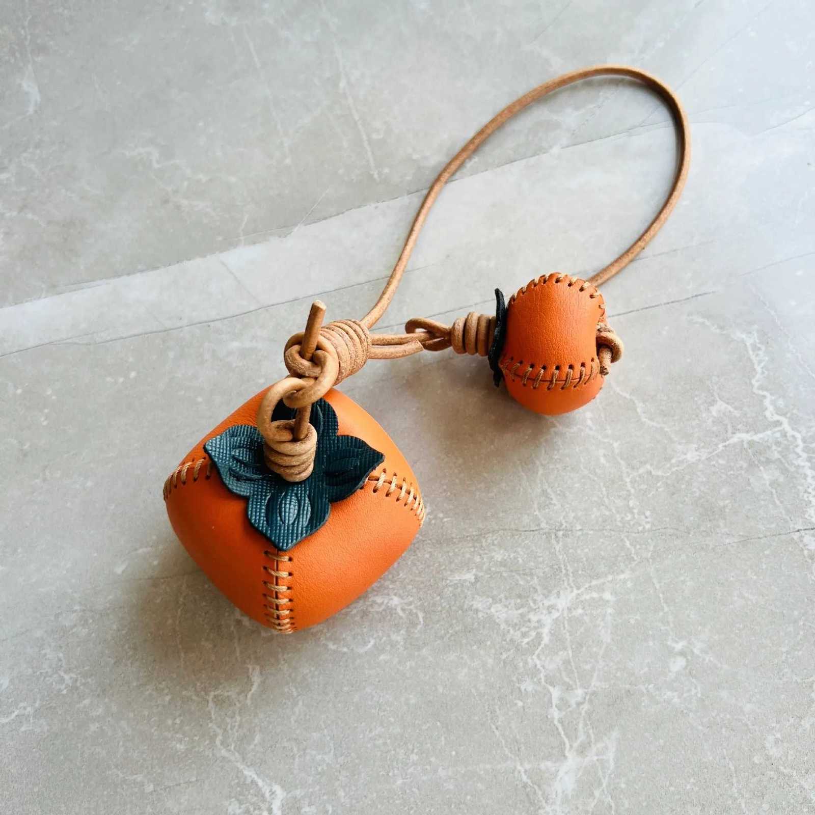 Genuine Leather Handmade Pendants Suitable for Bags Handbag Backpacks Cute Leather Bag Charms Fruit Keychain Accessories Y250815