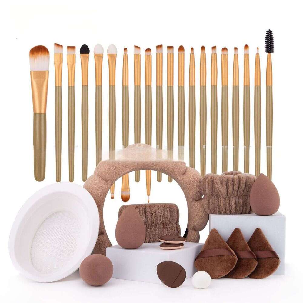 DHcollections 33-Piece Makeup Brush Set - Professional Cosmetic Brush Kit with Makeup Sponge & Pouch (Pink Gold/Brown Gold/Black Gold)