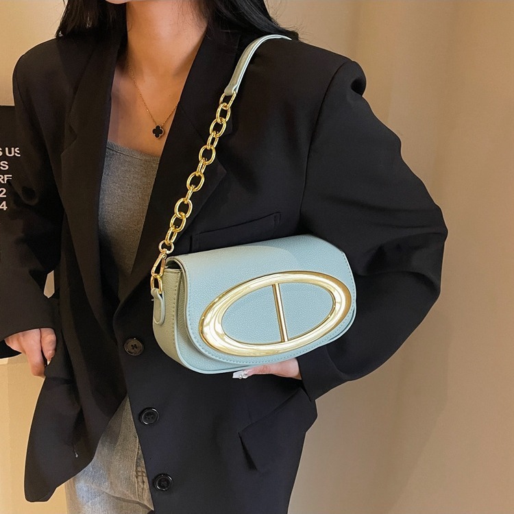 Autumn New Women's Shoulder Bag Women's Fashionable Small Square Bag Autumn New Chain Shoulder Bag Textured Women's Crossbody Bag Autum