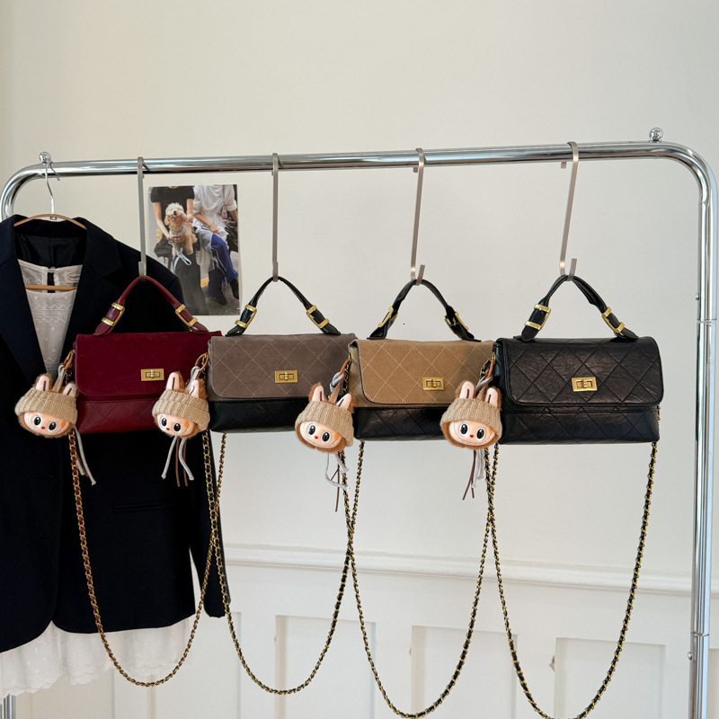 Luxury Retro Frosted Women's Handbag Free Shipping Designer Diamond Grid Splicing Chain Small Square Bag New Single Shoulder Crossbody Bag Casual