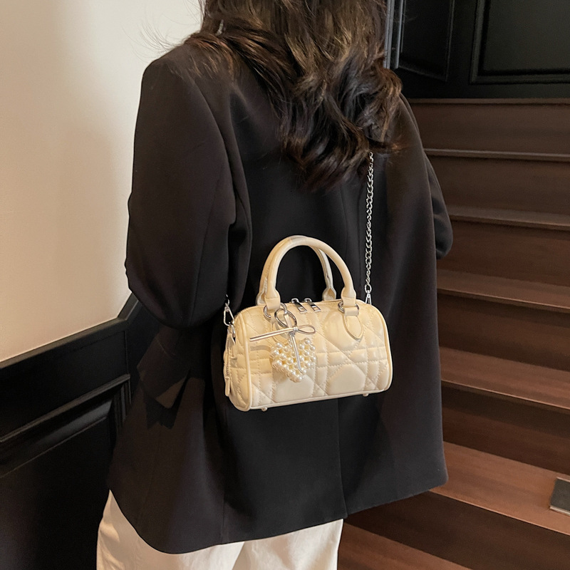 Korean Luxury Women's Diamond Patterned Handbag Free Shipping Designer New Fashion Versatile Underarm Bag Elegant And Casual Single Shoulder Cros