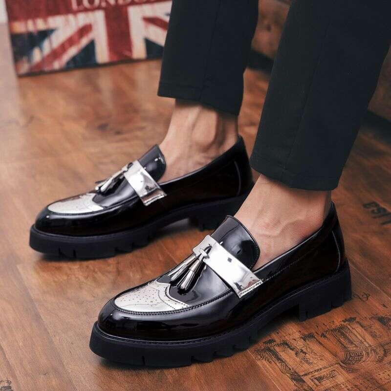 2025 Spring And Autumn Youth Slip-On Loafers Thick-Soled Height-Increasing Black Fashion Men's Casual Leather Shoes