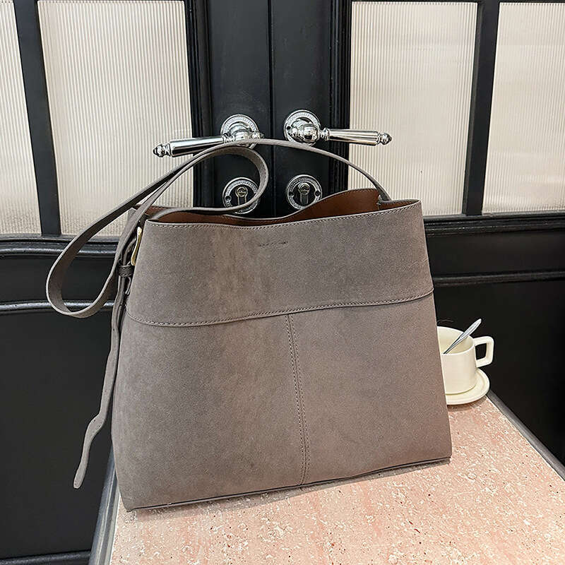 Suede Bucket 2025 Autumn Winter New Bags Designer Women Matte Leather Commuter Large Capacity Shoulder Crossbody Tote Bag