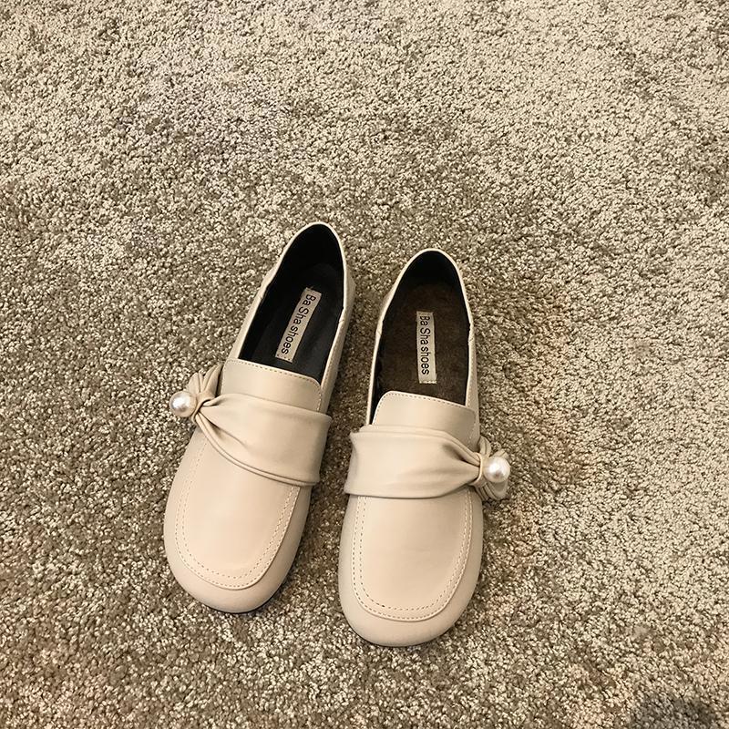 Designer 2025 New Women's Single Shoe Round Head Deep Mouth Pearl Leather Shoes