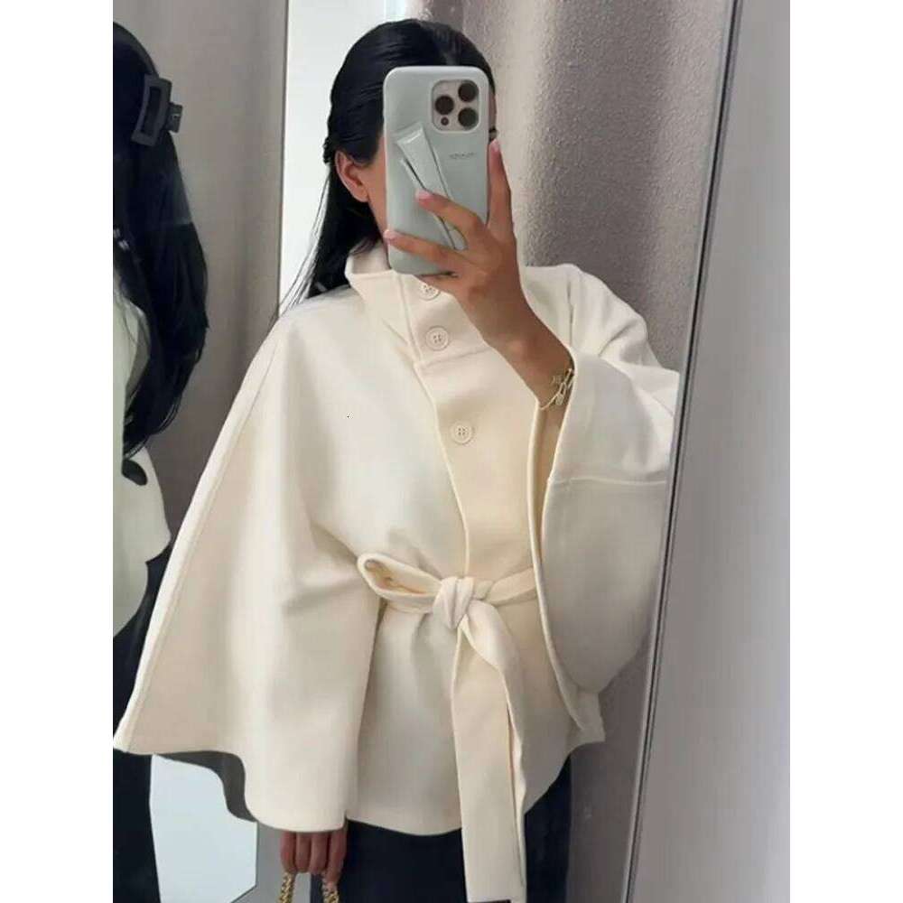 Solid Wide Flare Sleeves Lace Jacket Women's High Waist Stand Up Collar Single Breasted Coat 2025 Elegant Street New Outwear