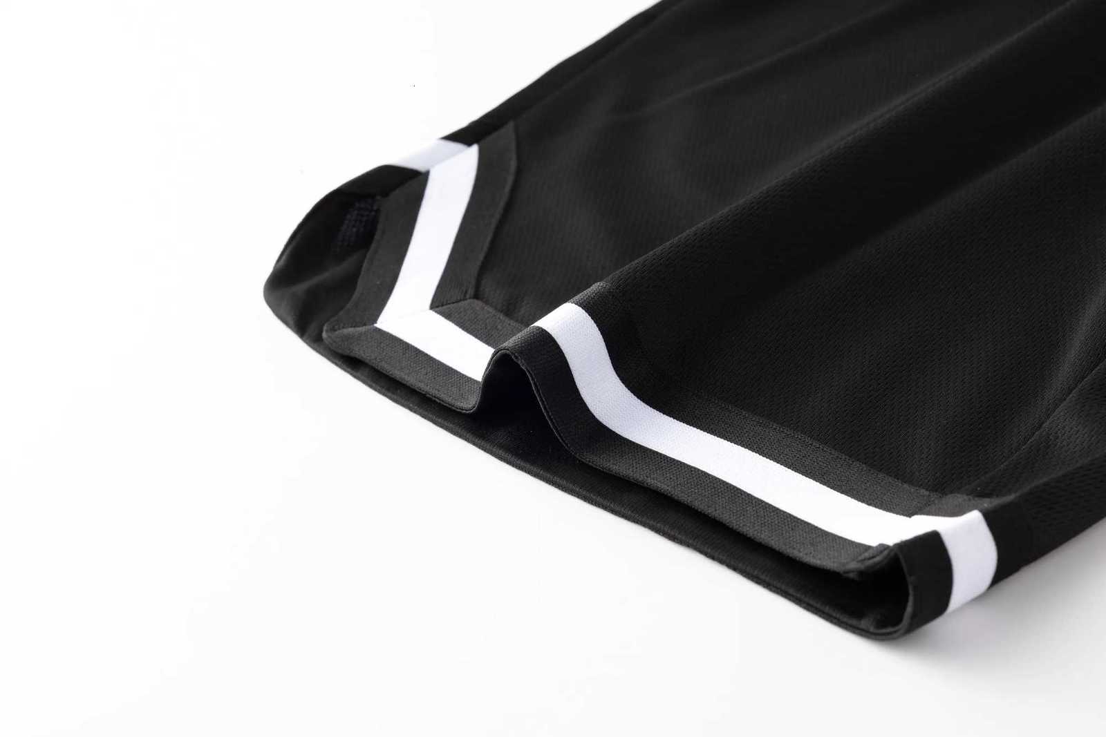 Basketball shorts for mens summer sports training in 2025 casual loose and breathable pants American five point shorts Y250814