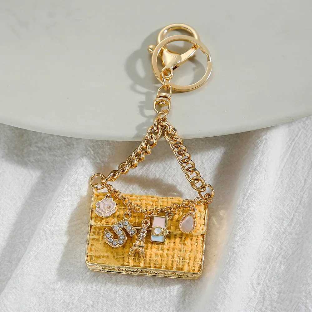 Fashionable Exquisite Bag Keychain Accessories Las Handbag Key Chain Pendant 43 Styles of Style Wen Gift Dropshipping Y250815