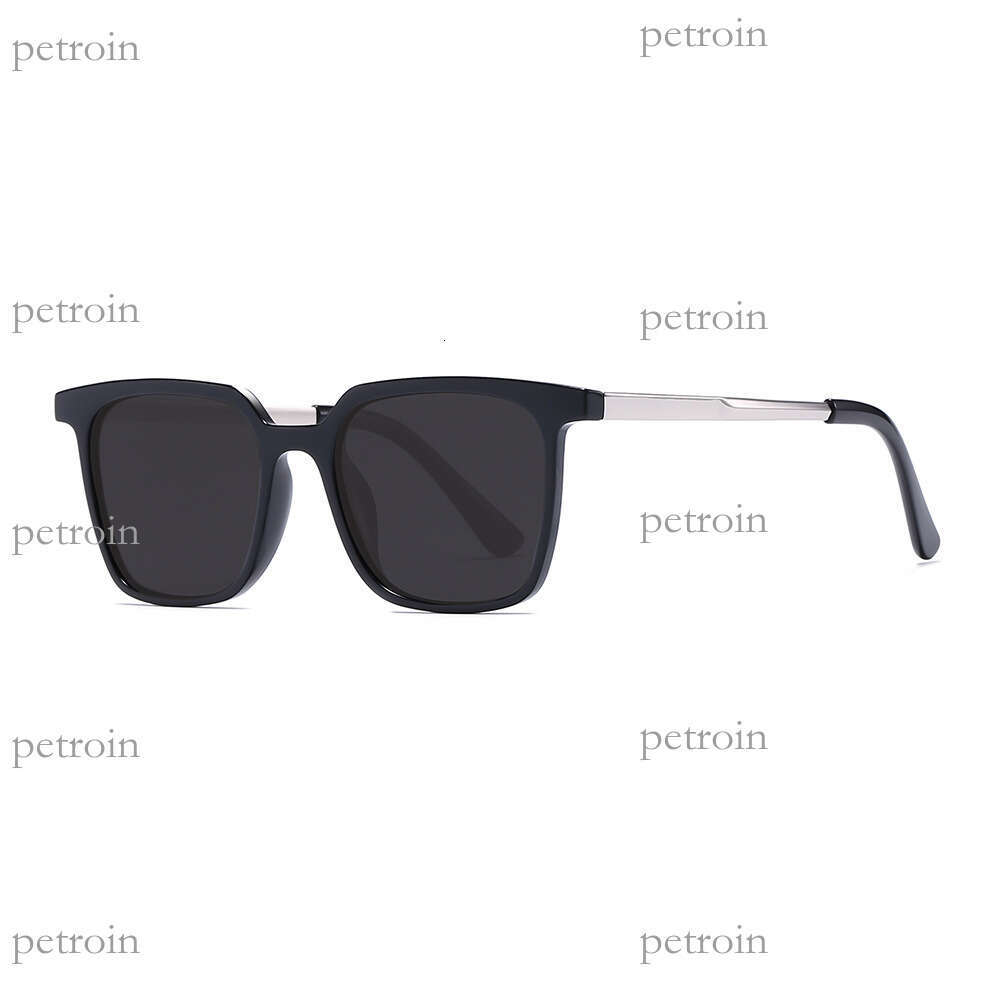 25 New Small Frame for Men Driving Cycling Outdoor Sports Polarized Sunglasses Trendy Glasses