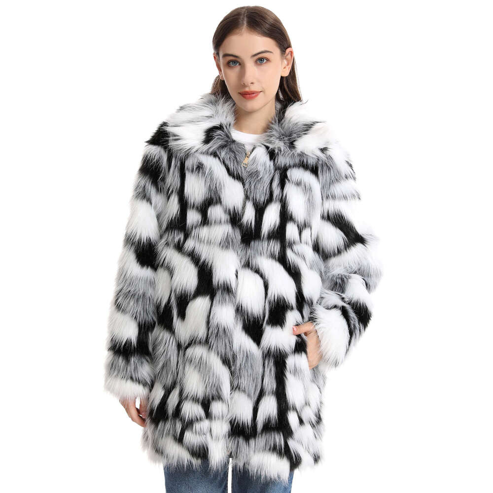 High Quality Fur & Faux Fur Coat 2025 New Winter Warm Women Fur Coat Fashion Temperament Imitation Fox Fur Women Fur Coat