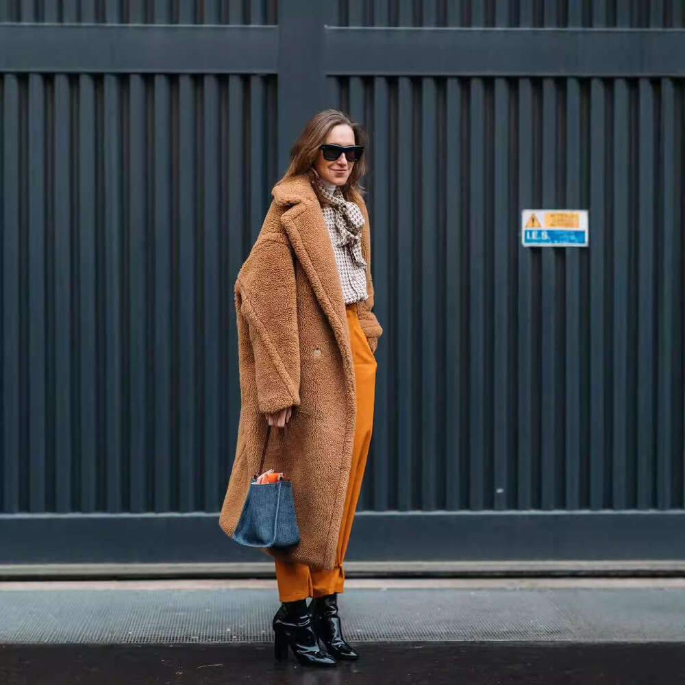 Winter Jacket Women Long Coat Wool Woven Fabric Thick Warm Outerwear Oversize Fashion Streetwear Teddy Bear Coats