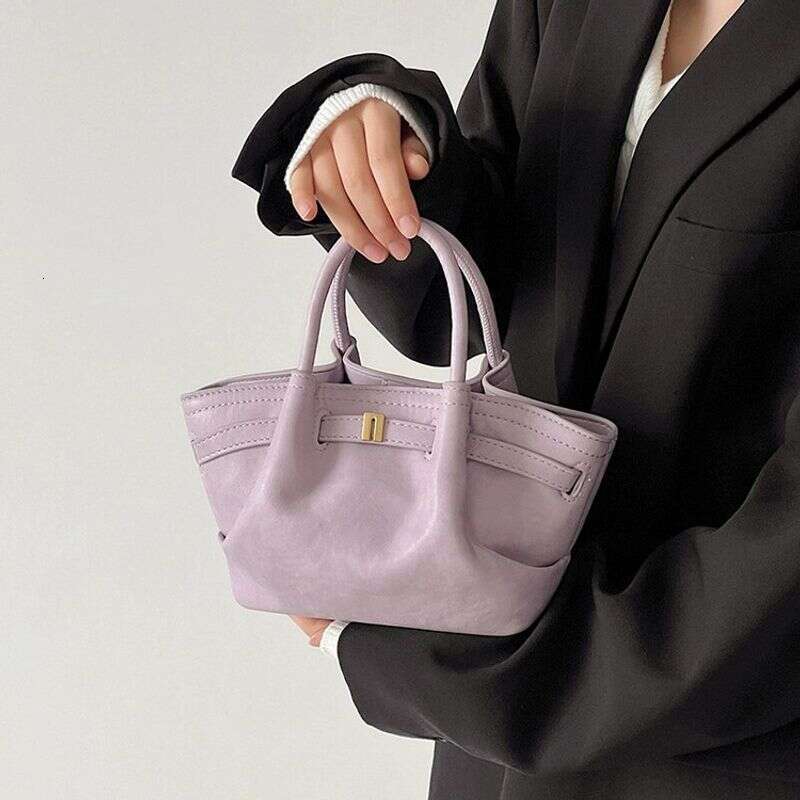 2025 New Tote Dumpling Women's Belt Buckle Design, Large Capacity Shoulder Crossbody Bag, Fashion Trend Casual Versatile Daily