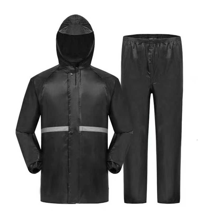 1Pcs Hooded Coat Pant Rain Suit For Women Men Outdoor Waterproof Rain Gear With Reflective Strip Motocycle Riding Raincoat Y250814