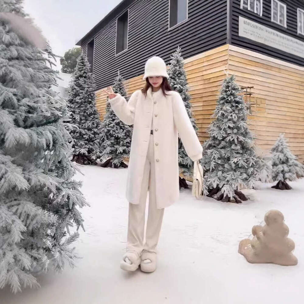 Women Winter New Mink Coat Thickened Wide Loose Lamb's Wool Fur Mid-length Faux Fur Coat Luxury Comfort Warmth Winter Coat Women