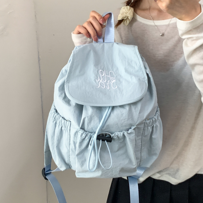 Autumn New Neutral Style Backpack Casual Women's Backpack Travel Small Backpack Sports Drawstring Bag Autumn New Designer Bag