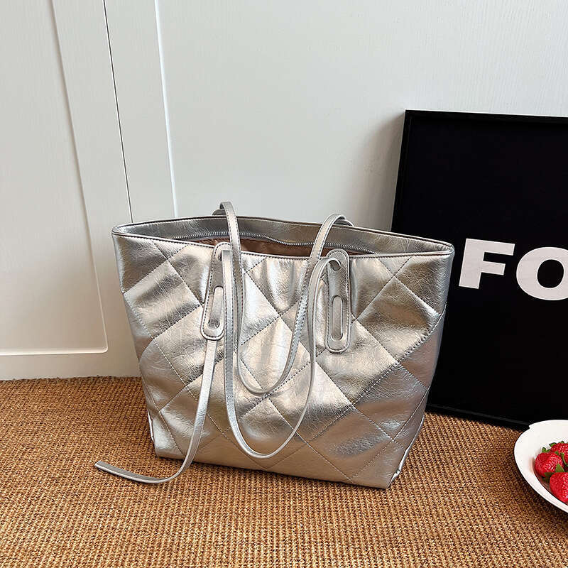 OLOEY Large Capacity Versatile For Women In 2023, New Trend This Year, Solid Color Dia Grid Shoulder Bag, Textured Commuting Tote Bag