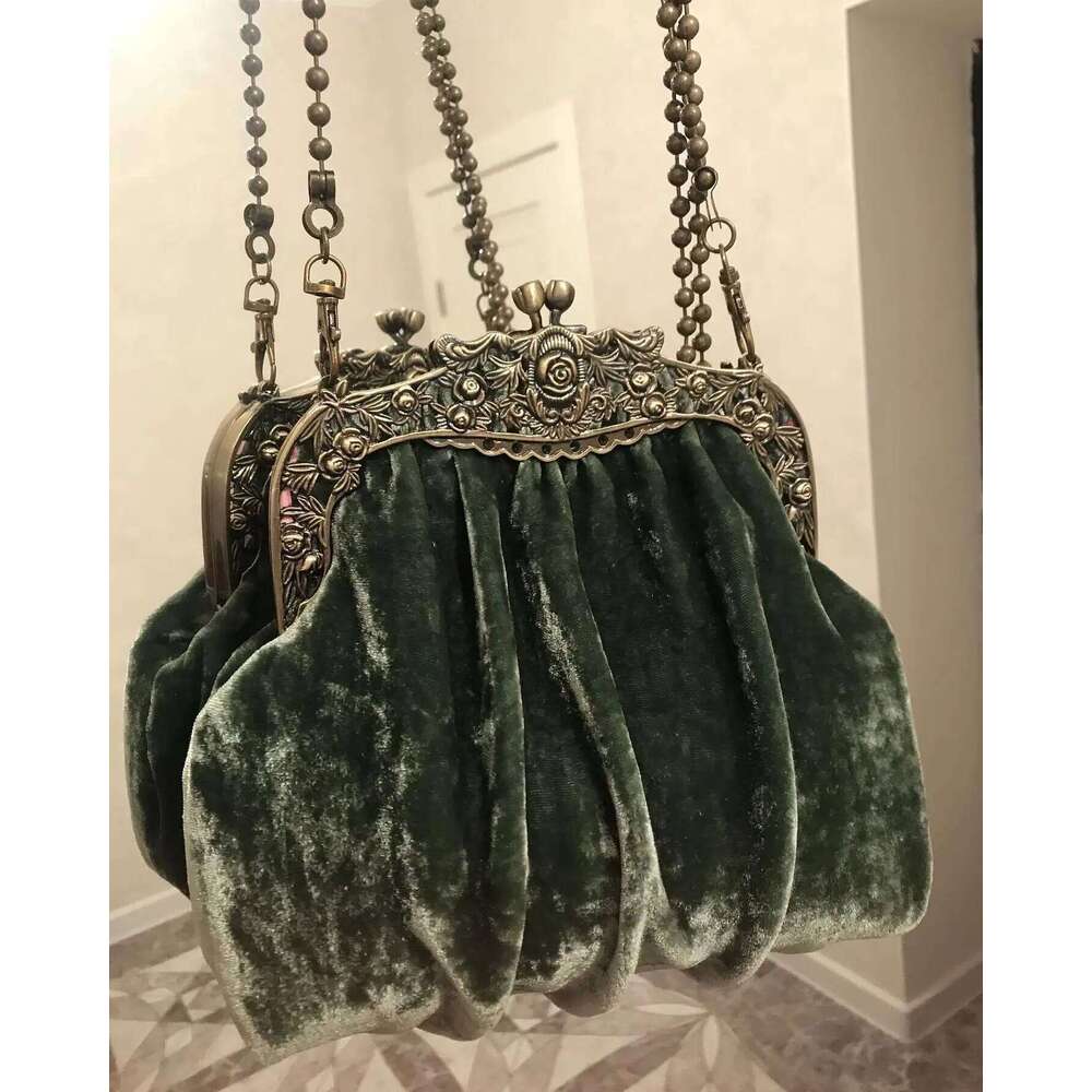 Designer bag 52 Lost In Veet Fabric Soild Purse Metal Frame Kiss Lock Evening Clutch Vintage Nickel Farmyard