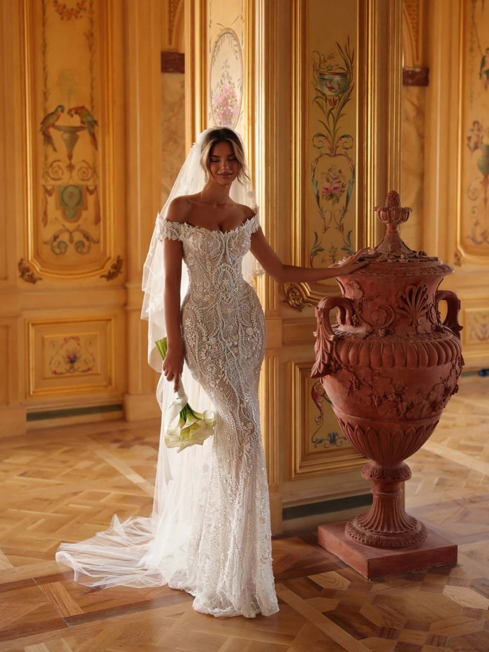 Graceful Wedding Dresses Appliques Off the Shoulder Bridal Gowns Lace Sequins Mermaid Floor Length Customized Vestidos De Novia Plus Size