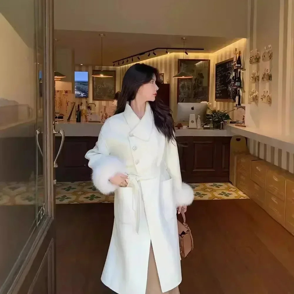 Double-sided Cashmere Coat Women Autumn Winter Fox Fur Jacket Female Wool Coat Long Fox Fur Collar Woolen Coat 250811