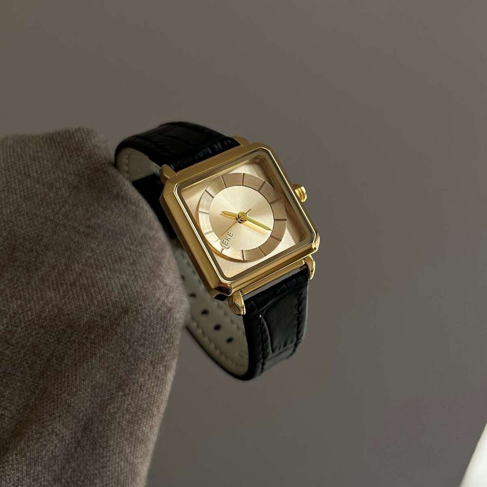 Simple Fashionable High-end Niche Compact Designer Elegant Square Small for Women Dial Women's Watch