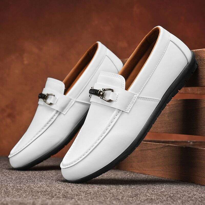 2025 New Plus Size Trendy British Style Low Top Loafers With Round Toe Casual Sports Leather Shoes For Men