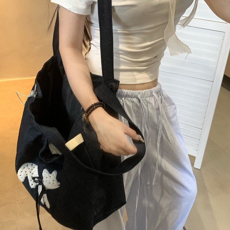 Autumn New Women's Shoulder Bag New Dyed Denim Canvas Bag Large Capacity Shoulder Bag Handbag Autumn New Designer Bag Women's Shoulder And A