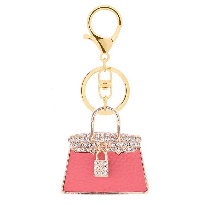 Fashion Cute Leather Crystal Wen Handbag Keychain Rhinestone Lock Bag La Wedding Jewelry Trinket Car Keychain Girl Gift K63 Y250815